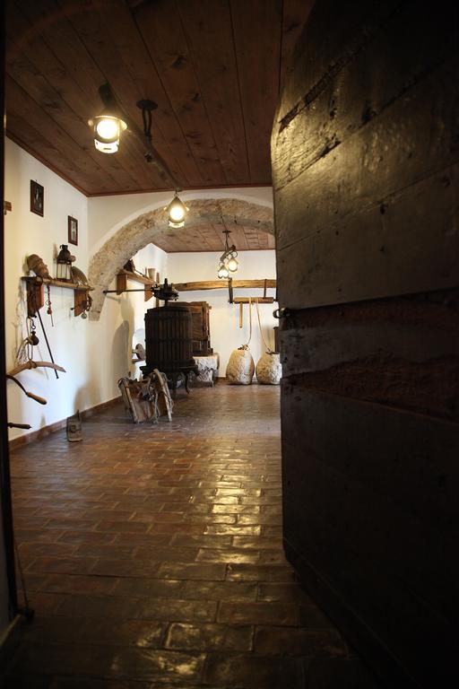 B&B La Staffa Aquino Екстер'єр фото