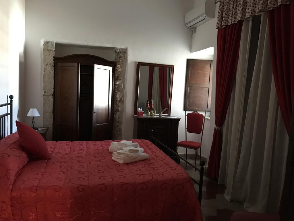B&B La Staffa Aquino Екстер'єр фото